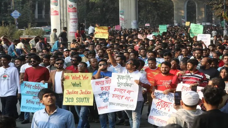 শিক্ষাপ্রতিষ্ঠানে ‘গোপন রাজনীতি’ নিষিদ্ধের দাবি জানাল ছাত্রদ